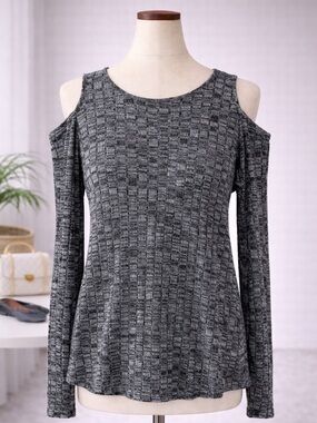 Hollister Heather Gray Ribbed Cold-Shoulder Tee